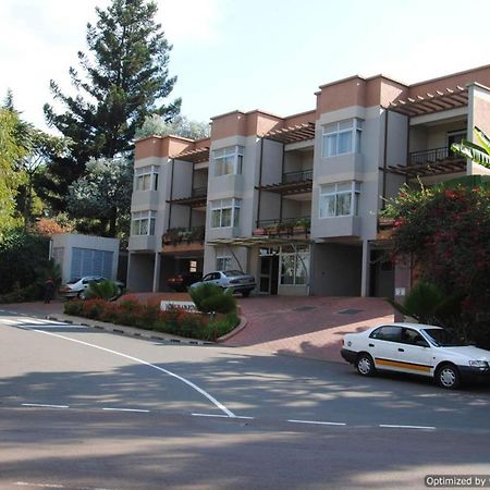 Room In Bb - Enjoy You Vacation Wail Staying In This Single Room Fit For 2 People Kigali Ngoại thất bức ảnh