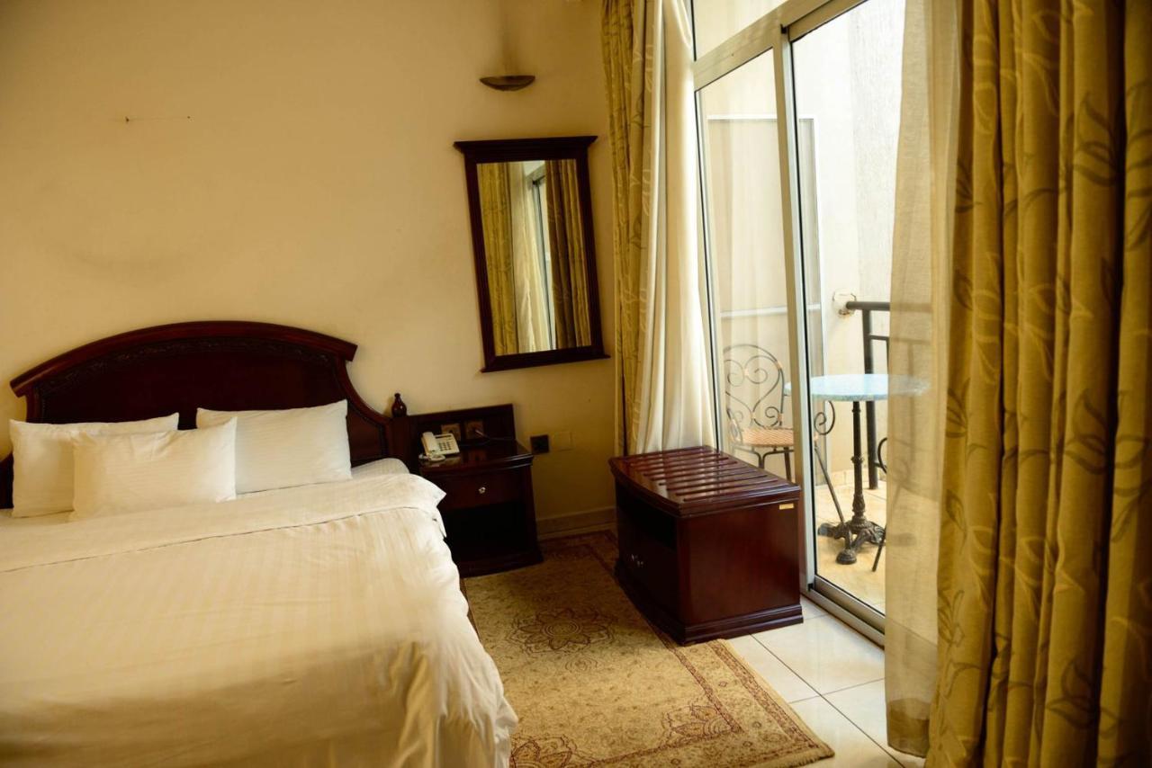 Room In Bb - Enjoy You Vacation Wail Staying In This Single Room Fit For 2 People Kigali Ngoại thất bức ảnh