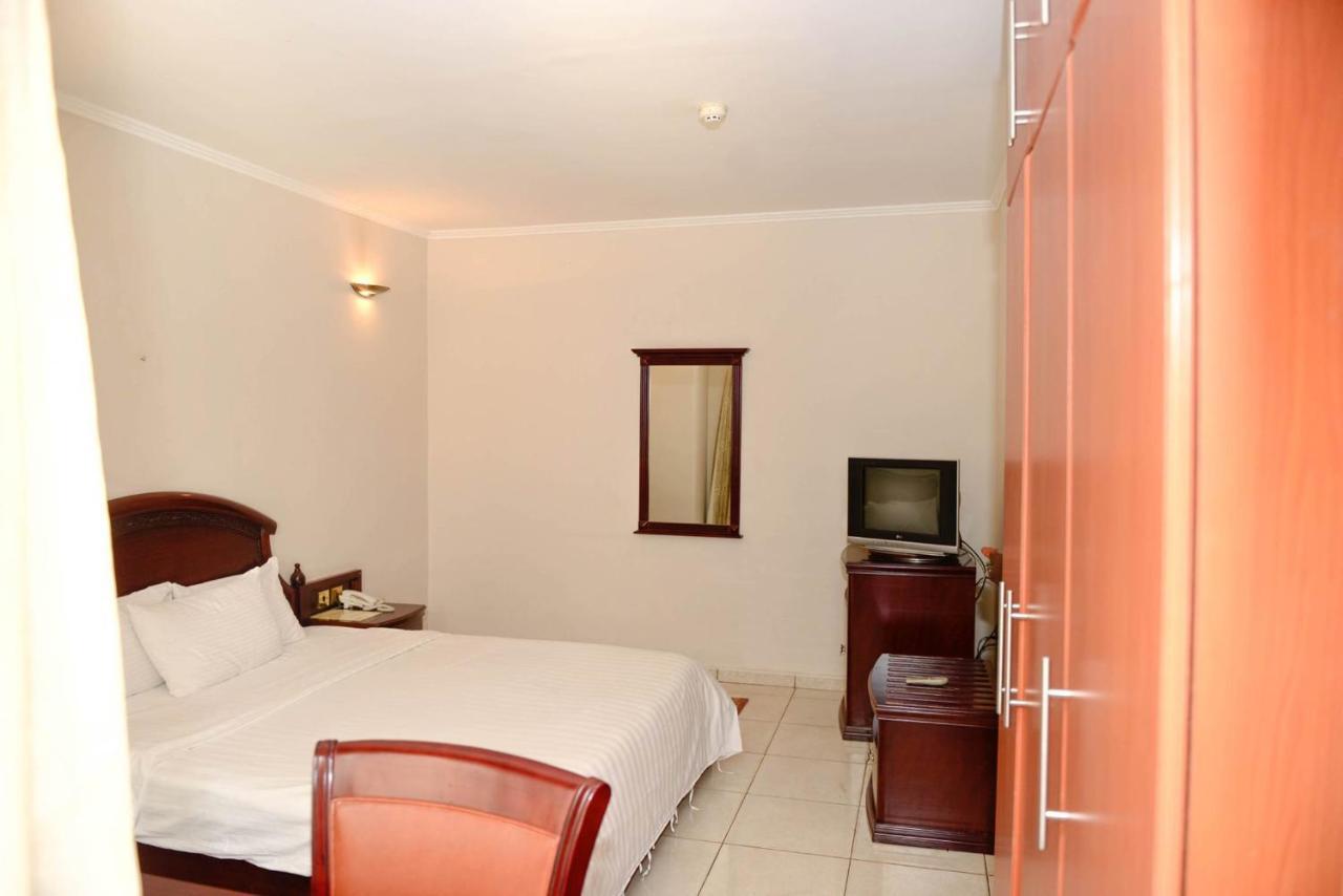 Room In Bb - Enjoy You Vacation Wail Staying In This Single Room Fit For 2 People Kigali Ngoại thất bức ảnh