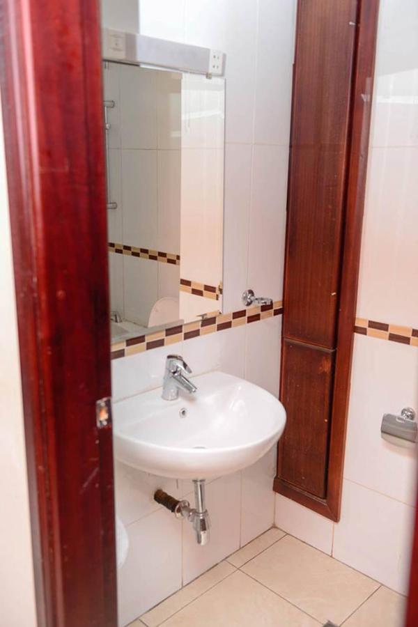 Room In Bb - Enjoy You Vacation Wail Staying In This Single Room Fit For 2 People Kigali Ngoại thất bức ảnh